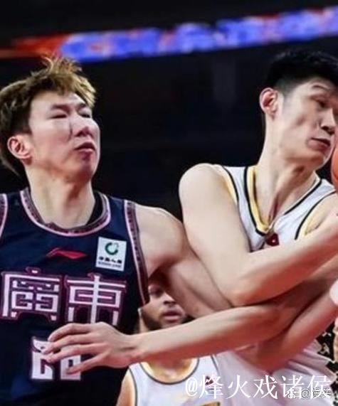 CBA后卫新秀大放异彩:20分、6篮板、5助攻,有望加入广东宏远 CBA后卫新秀大放异彩:20分、6篮板、5助攻,有望加入广东宏远